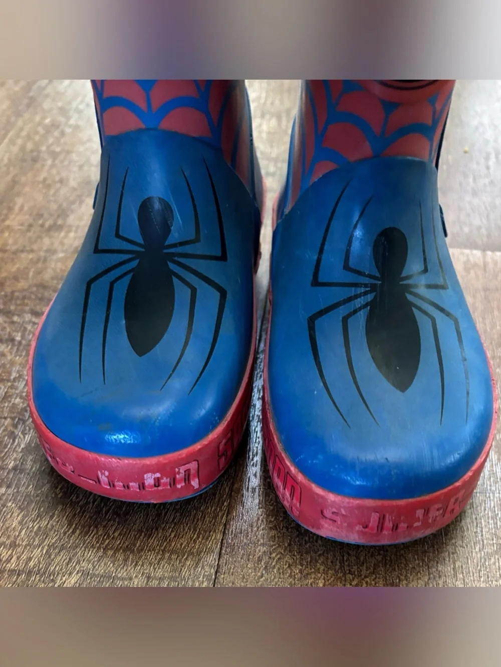 Marvel Spiderman boots for toddlers youth Size 5/6 unisex boy girl